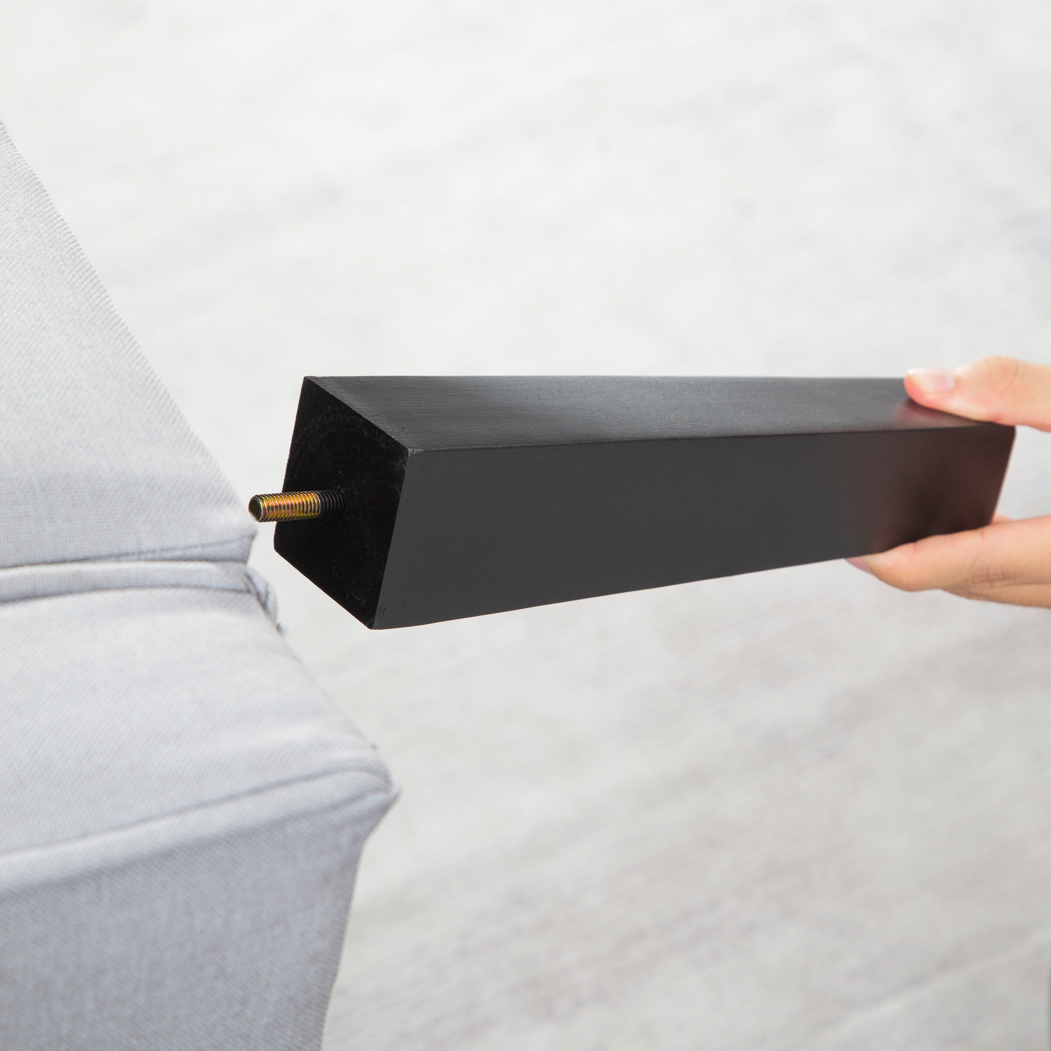 Canapé-lit futon convertible 3 places avec pieds en bois