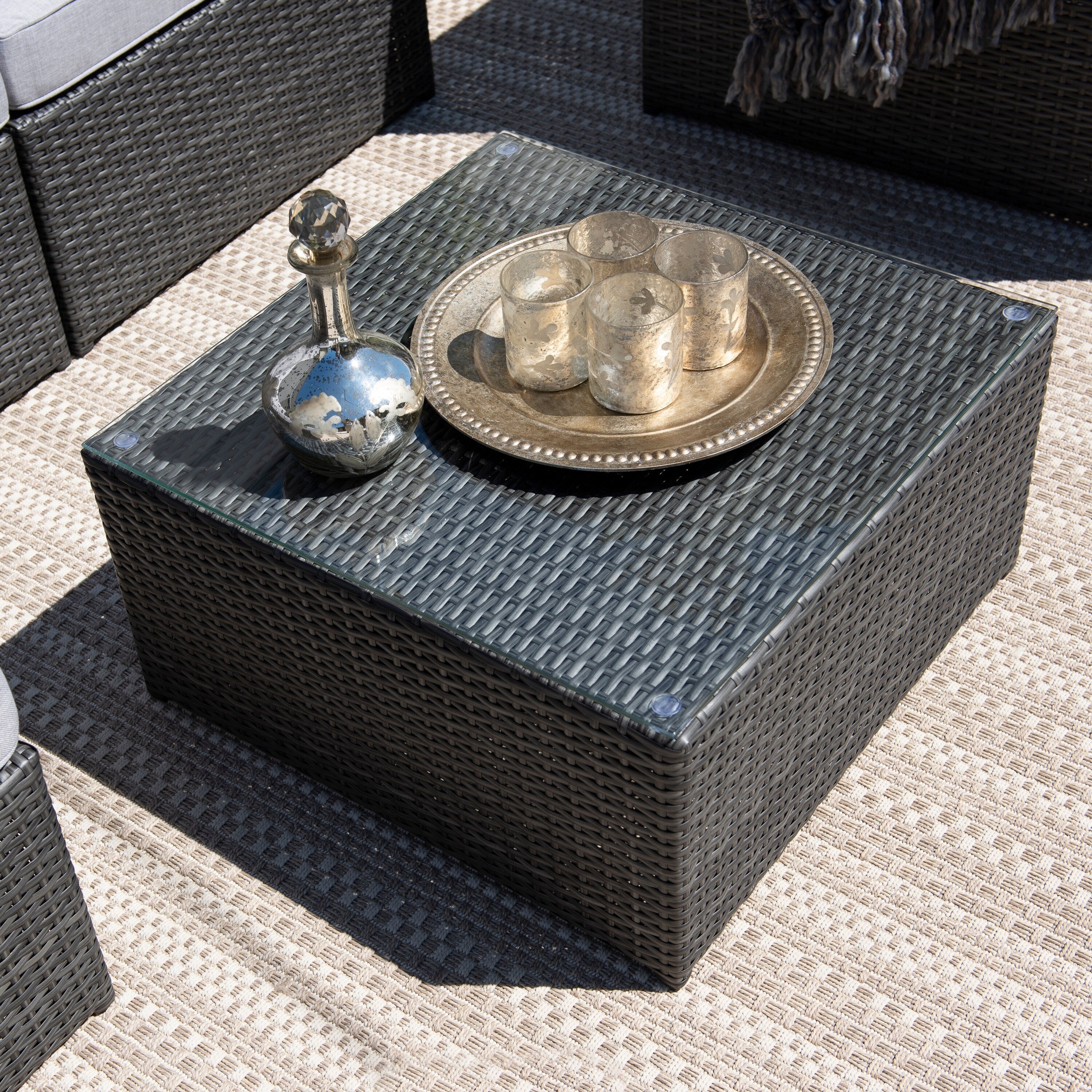 Ensemble de canapés de patio sectionnels en osier Corvus Trey 12 pièces