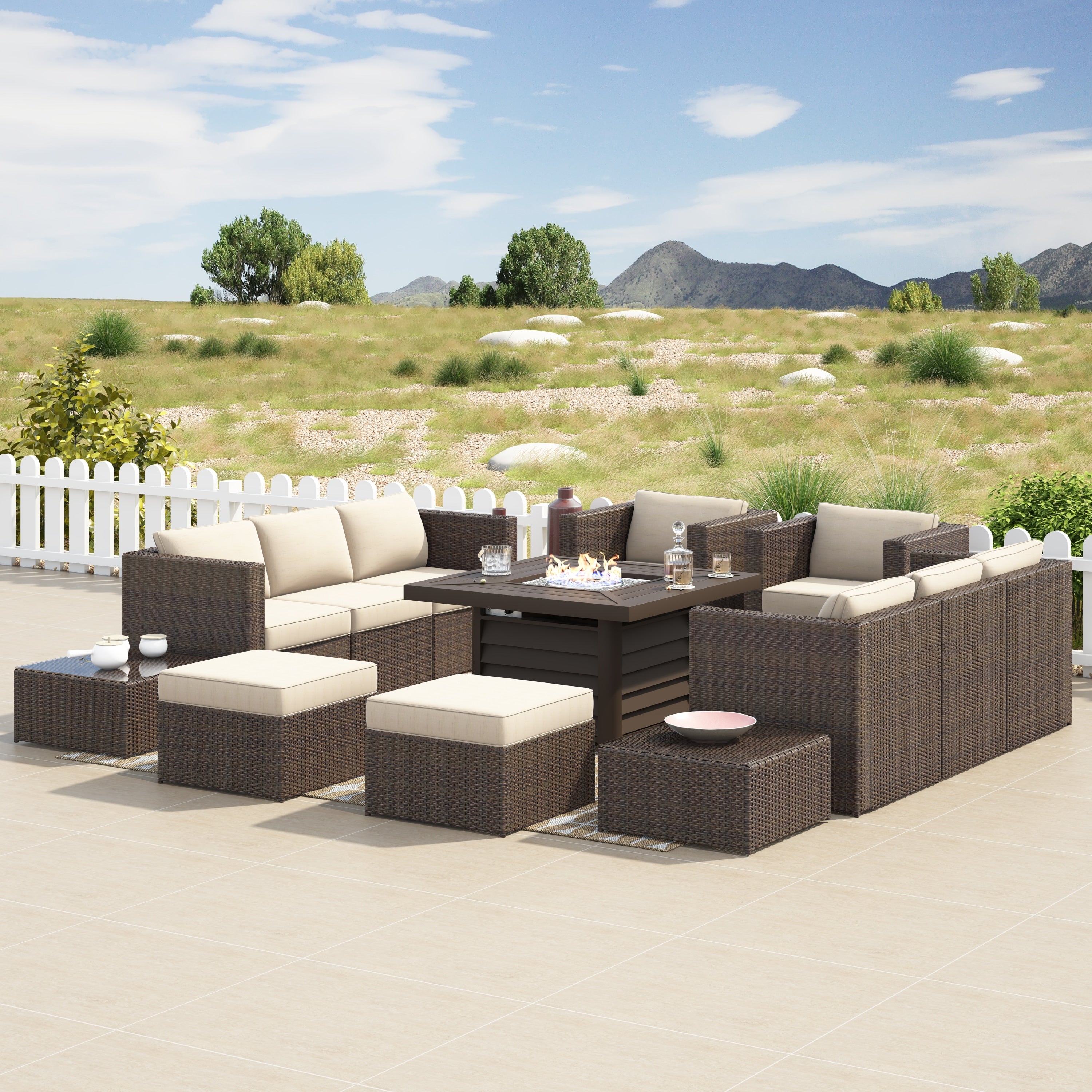 Ensemble de meubles de patio sectionnels Corvus Trey 13 pièces en osier tressé avec table à feu