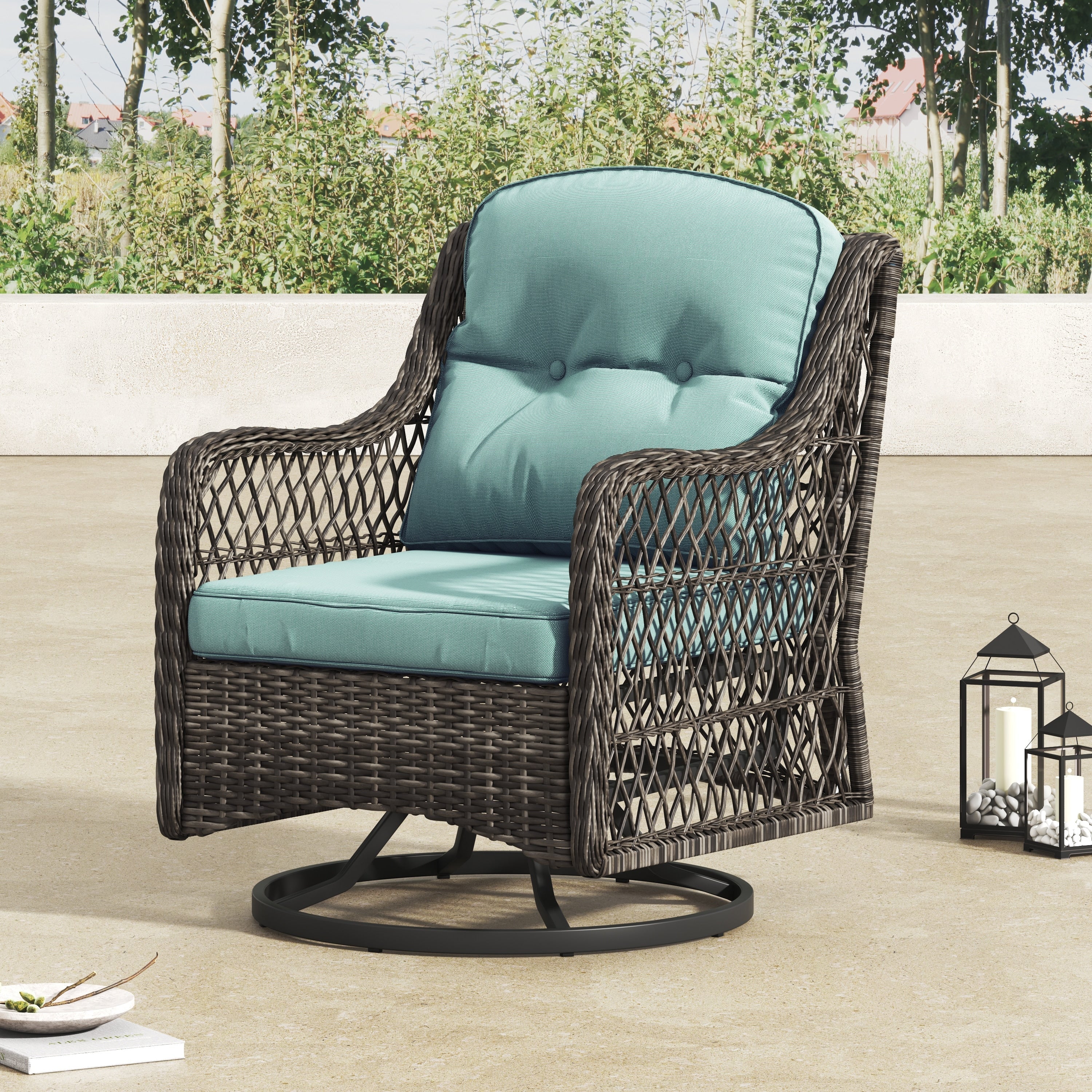 Ensemble de salon de jardin pivotant Corvus Vasconia 5 pièces en résine tressée avec table à feu