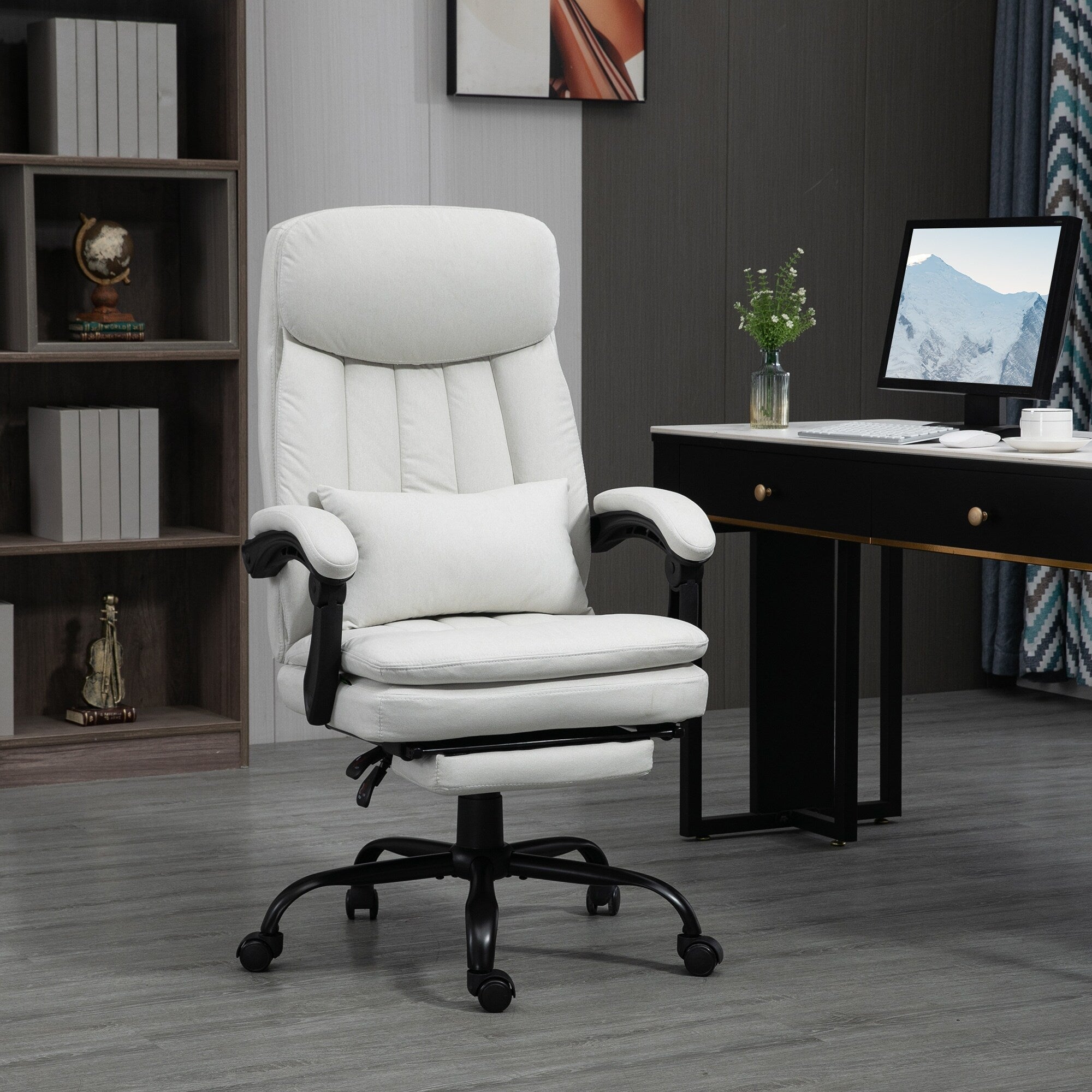 Fauteuil de bureau pivotant à 360° en microfibre crème avec massage par vibrations, chauffage lombaire, coussin lombaire, repose-pieds et hauteur réglable