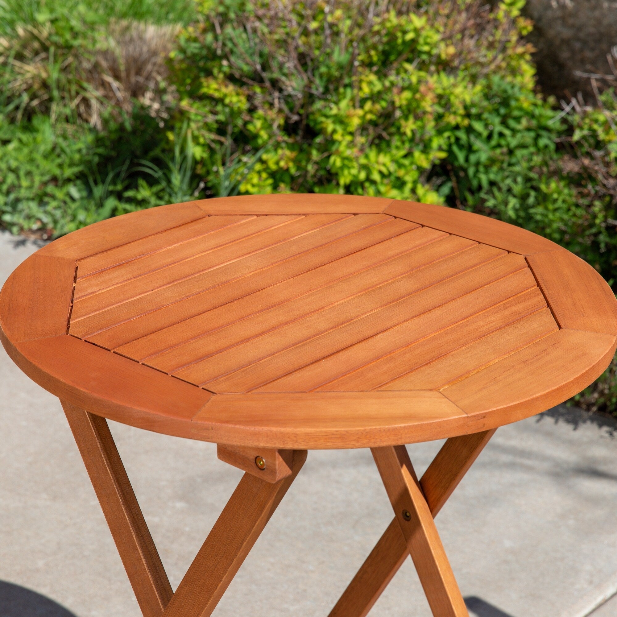 Ensemble bistro 3 pièces Twin Lakes de DTY Outdoor Living, rond, en eucalyptus, huile naturelle