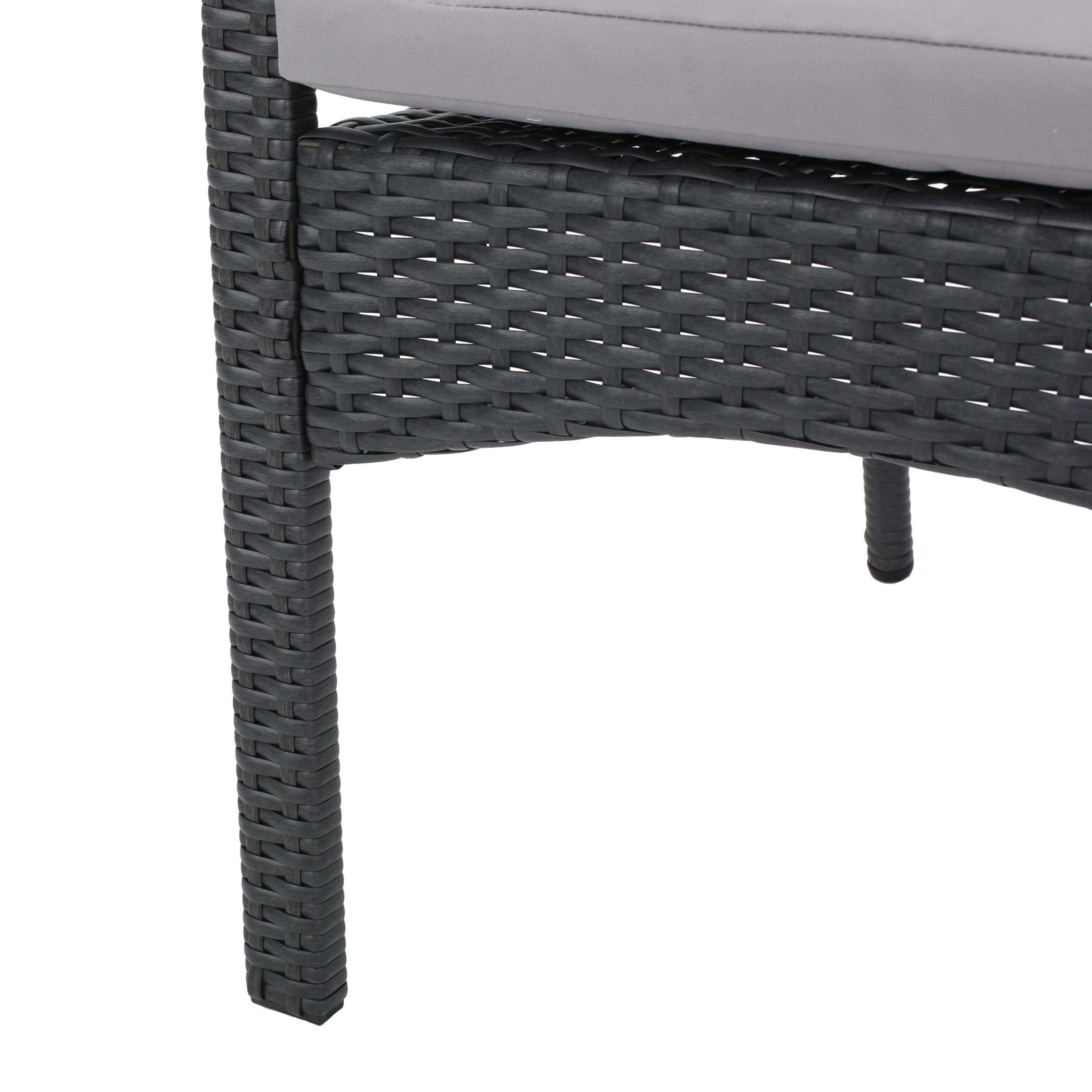 Ensemble de salle à manger extensible Davenport Outdoor 9 pièces en bois et osier par Christopher Knight Home