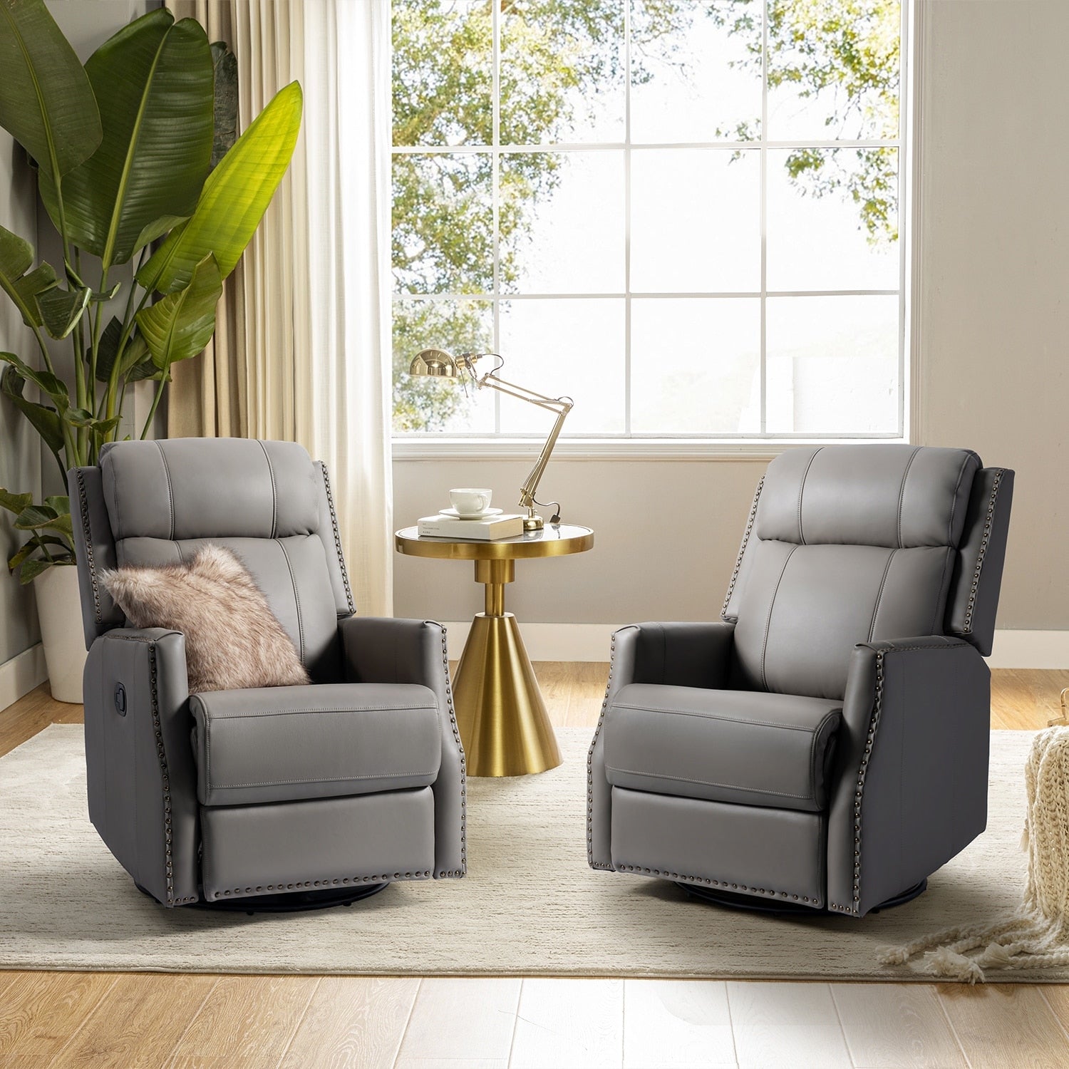 Lot de 2 chaises pivotantes modernes en cuir véritable Demeter pour chambre d'enfant avec garnitures cloutées par HULALA HOME