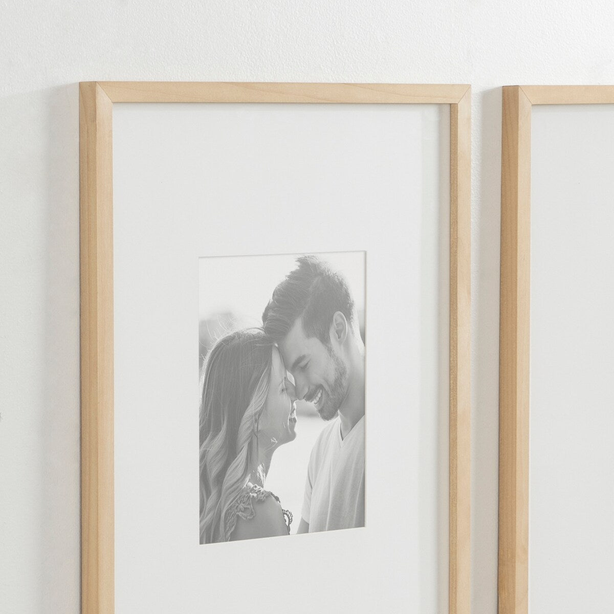 Cadre photo mural en bois DesignOvation Gallery, lot de 2