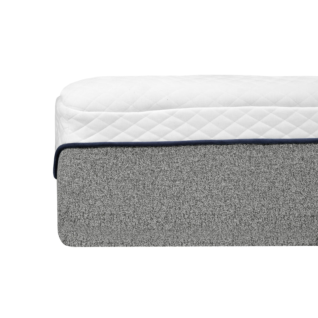 Matelas en mousse à mémoire de forme Divine Ultra 13 pouces en gel dans une boîte