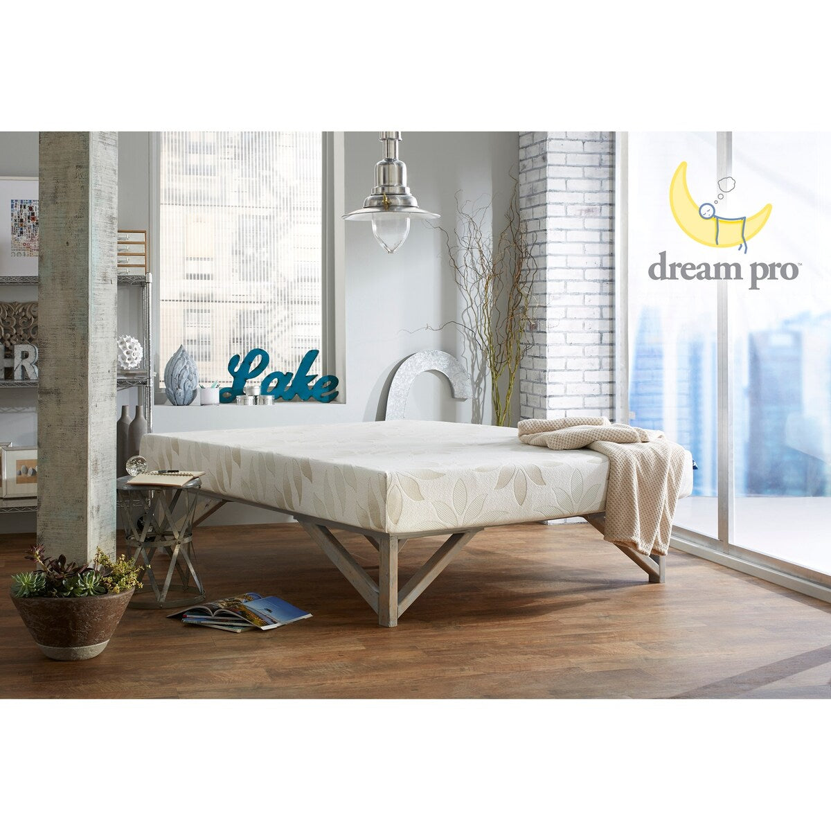 Matelas en mousse à mémoire de forme Dream Pro Recharge Lunair de 9 pouces, format Queen
