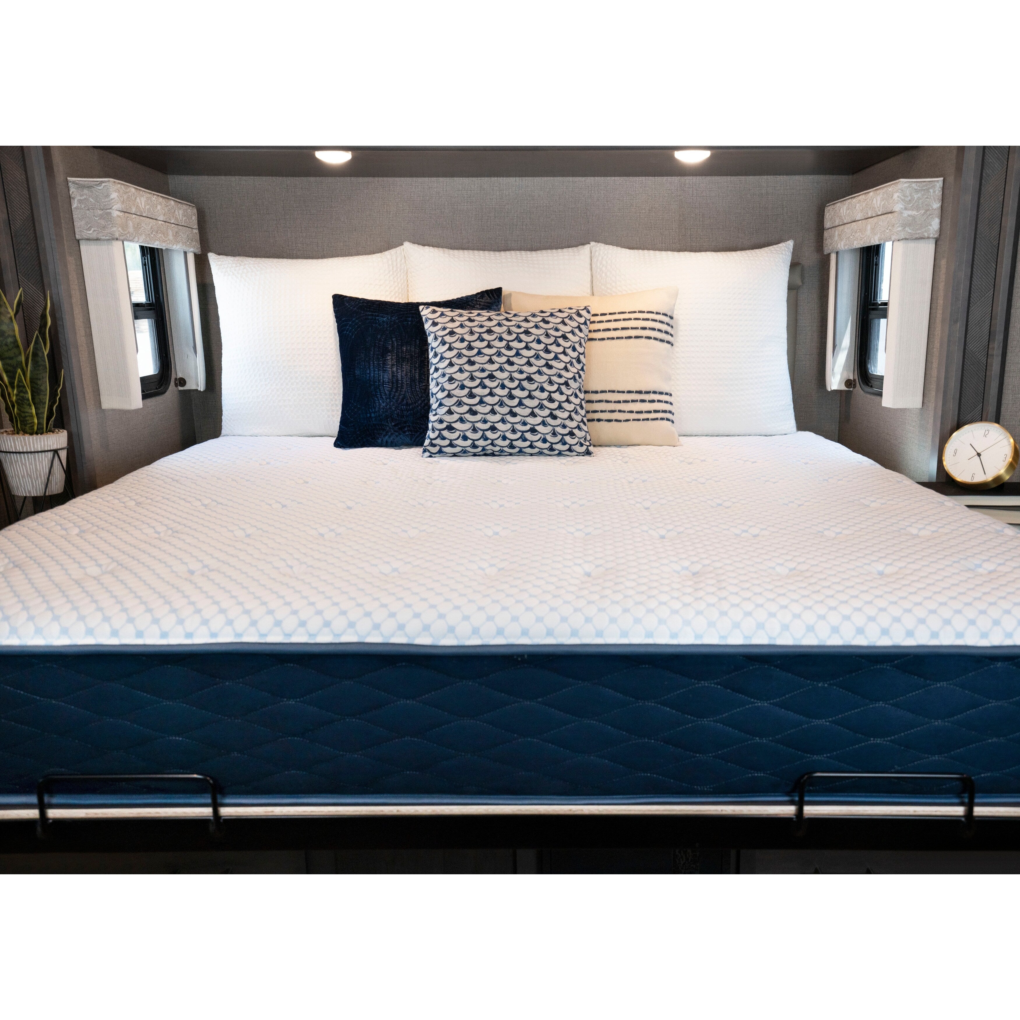 Matelas hybride Dreamfoam Hybrid 10 avec tissu frais au toucher, RV King 70x80