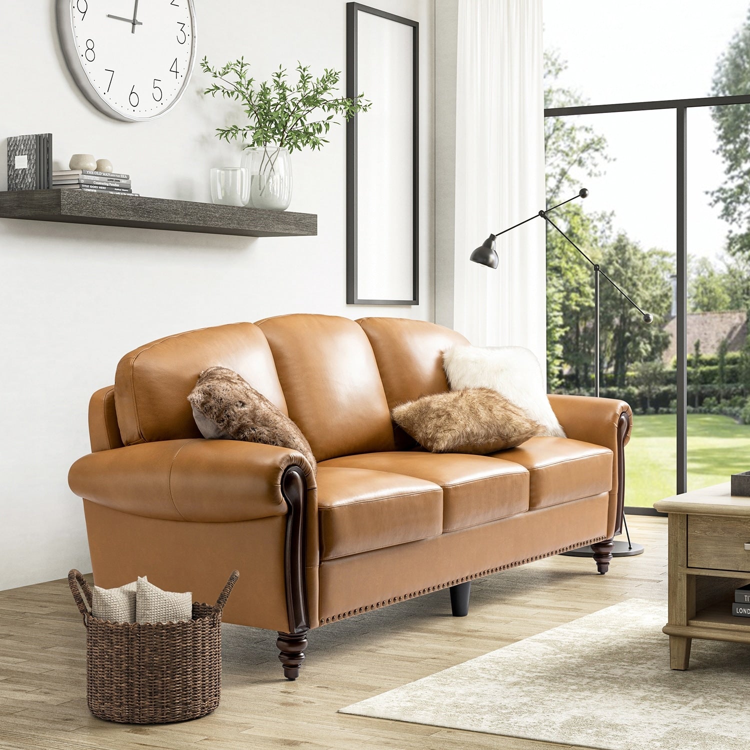 Canapé traditionnel en cuir véritable Eduard 84 avec pieds en bois sculpté par HULALA HOME