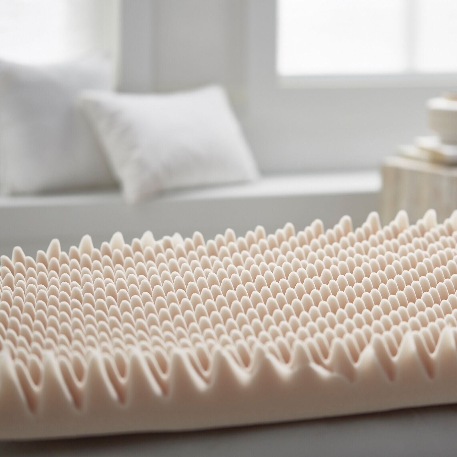 Matelas à œufs pour lit double