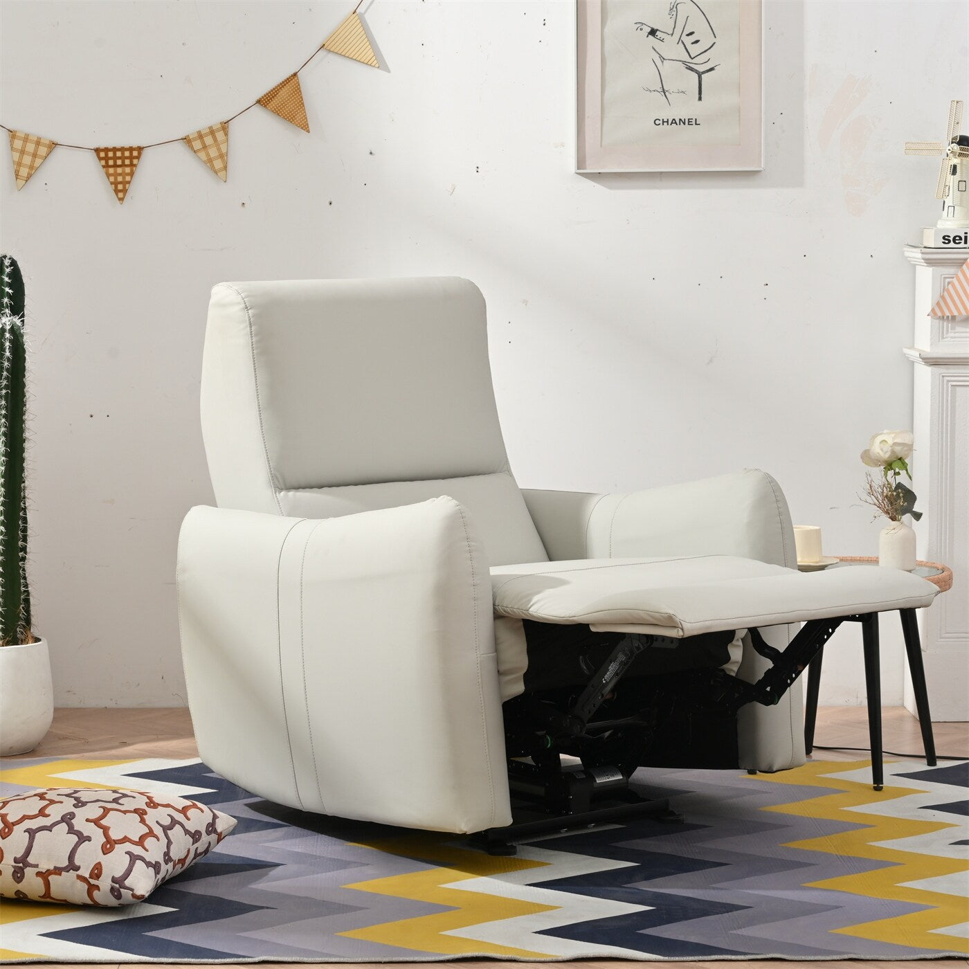 Fauteuil inclinable électrique en cuir synthétique avec ports USB et Type-C, capacité de charge de 150 kg, confortable pour les petits espaces