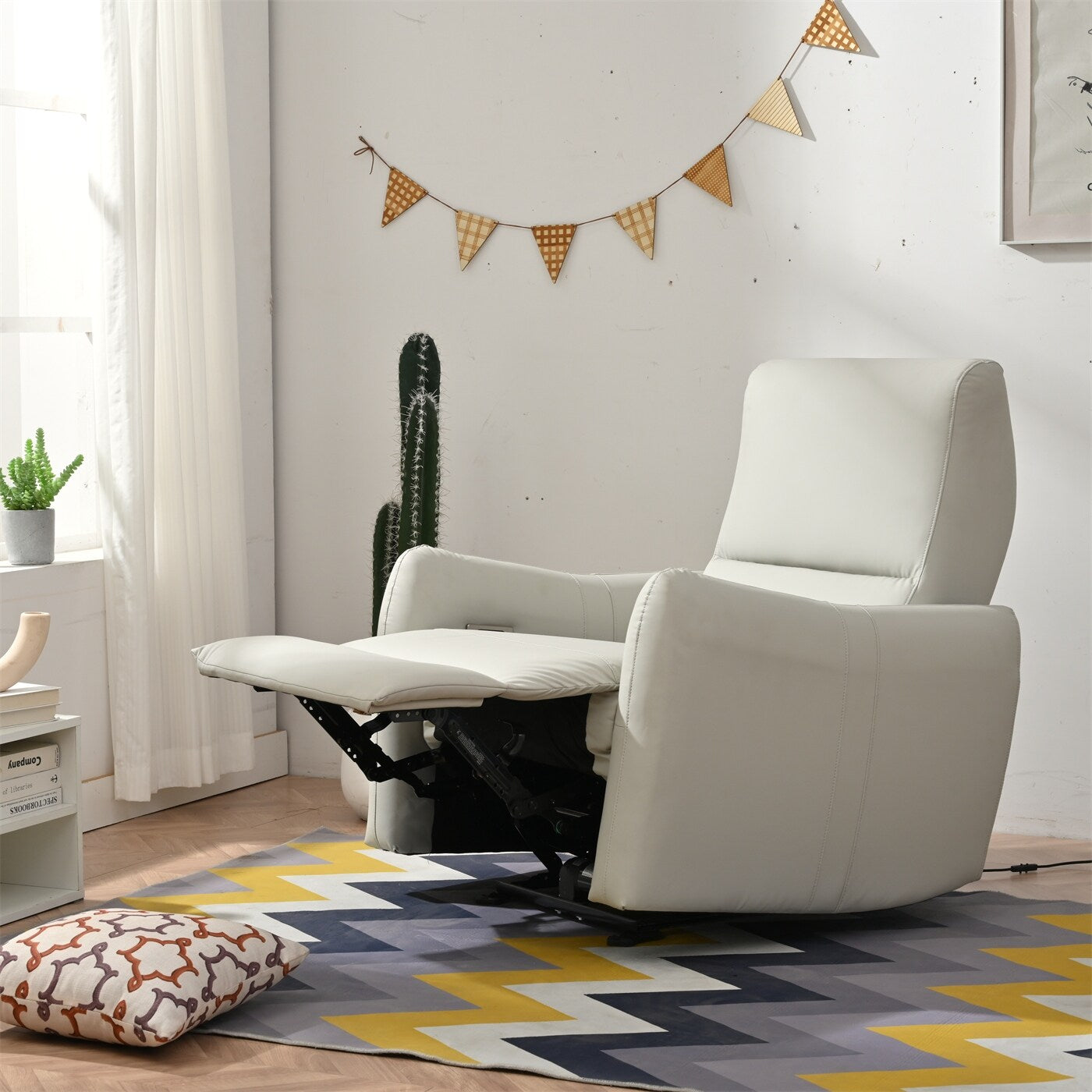 Fauteuil inclinable électrique en cuir synthétique avec ports USB et Type-C, capacité de charge de 150 kg, confortable pour les petits espaces