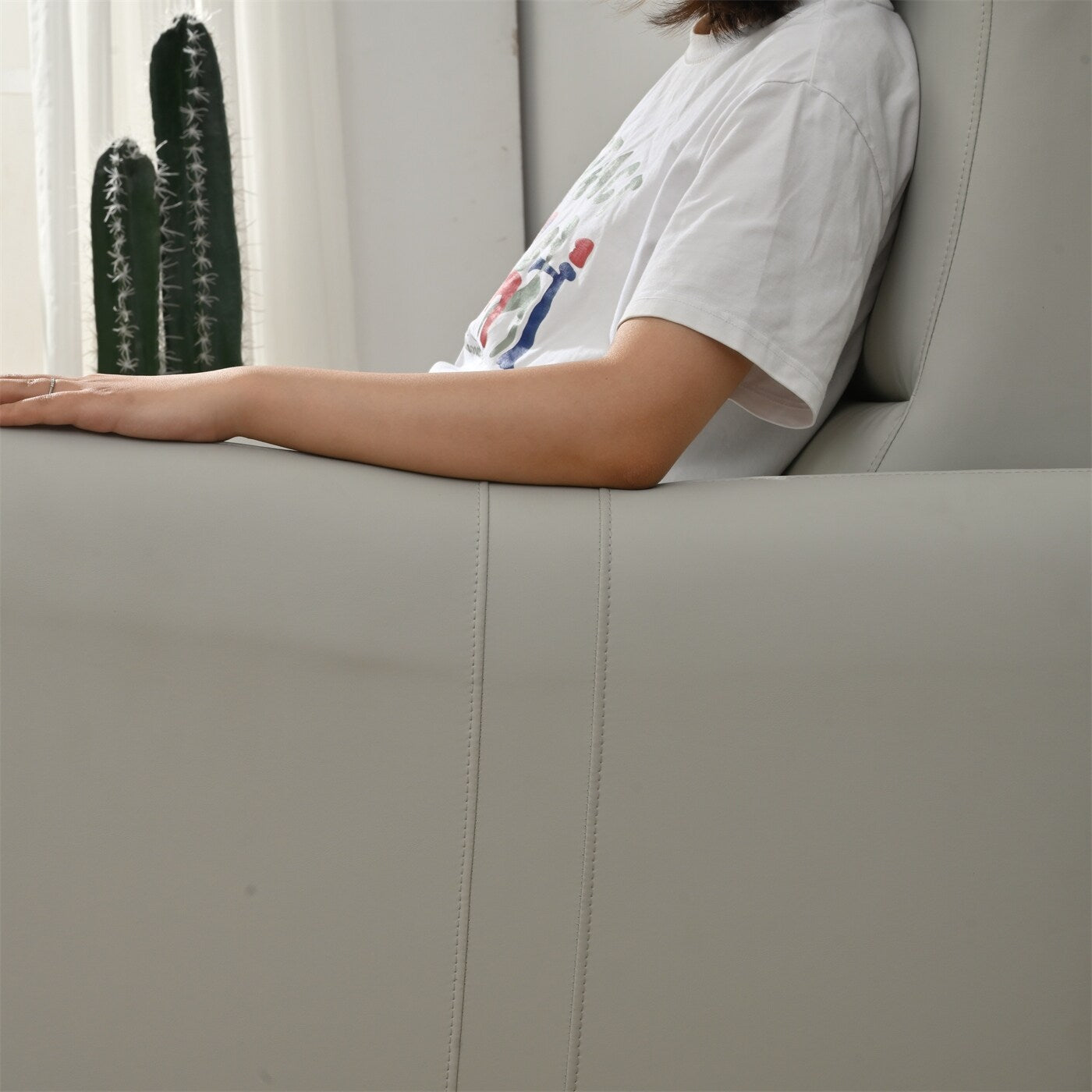 Fauteuil inclinable électrique en cuir synthétique avec ports USB et Type-C, capacité de charge de 150 kg, confortable pour les petits espaces