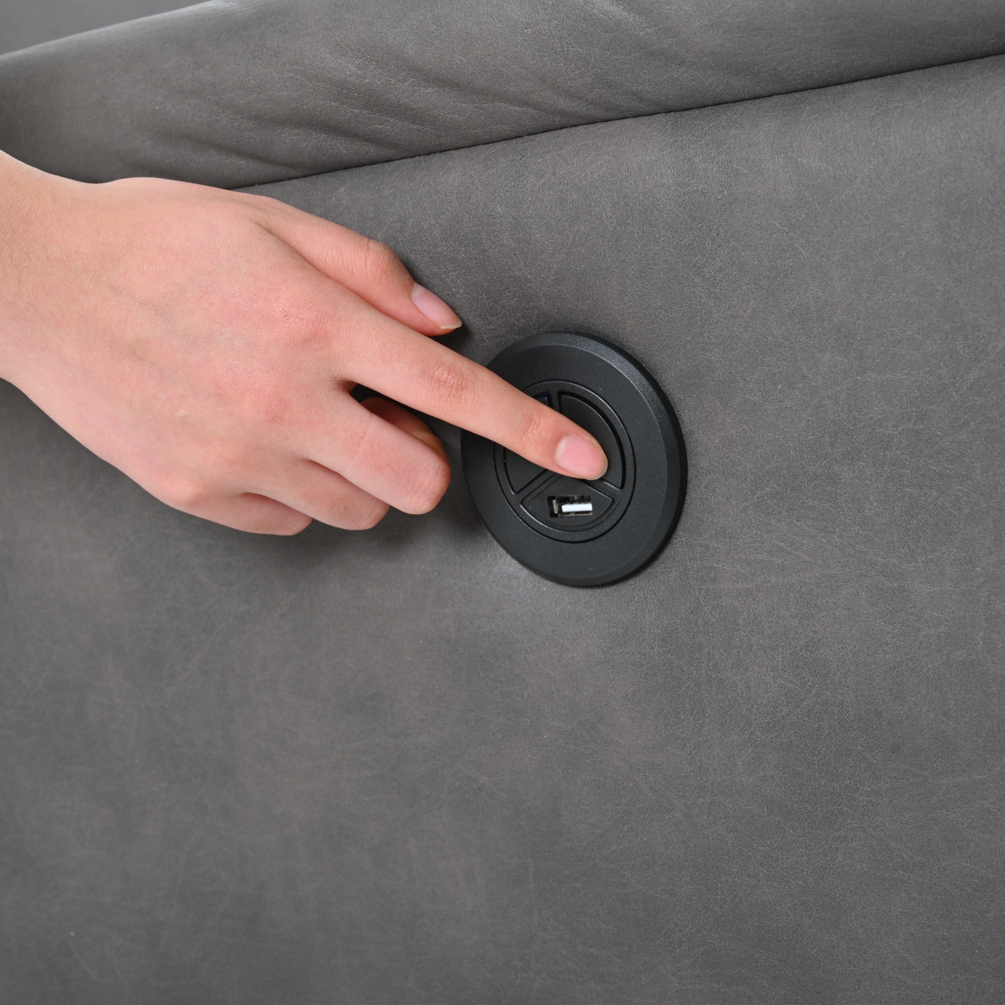 Fauteuil inclinable électrique avec port USB, panneau de commande latéral et dossier confortable, idéal pour les petits espaces