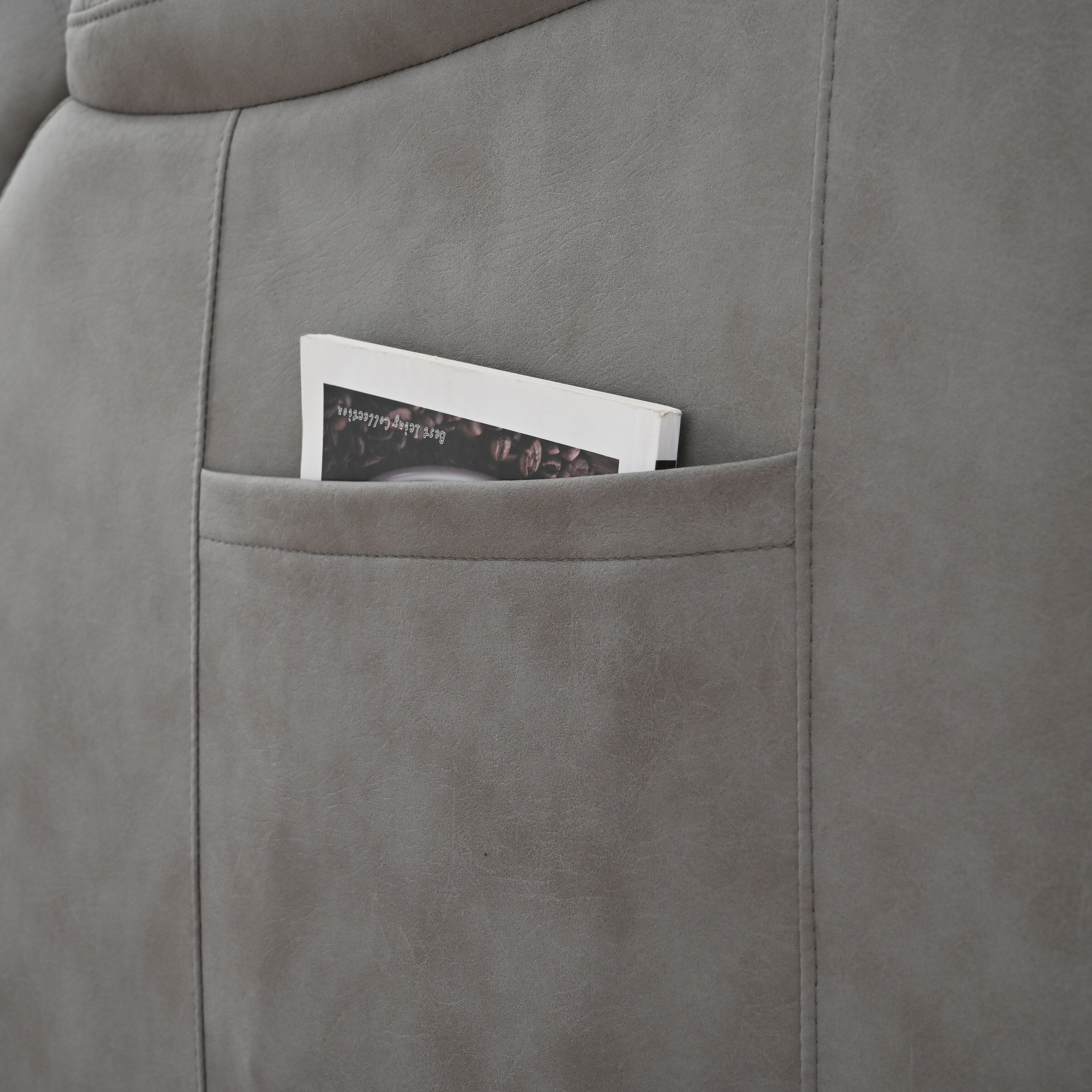 Fauteuil inclinable électrique en tissu pour personnes âgées, avec télécommande, coussin rembourré, poche latérale et cadre robuste.