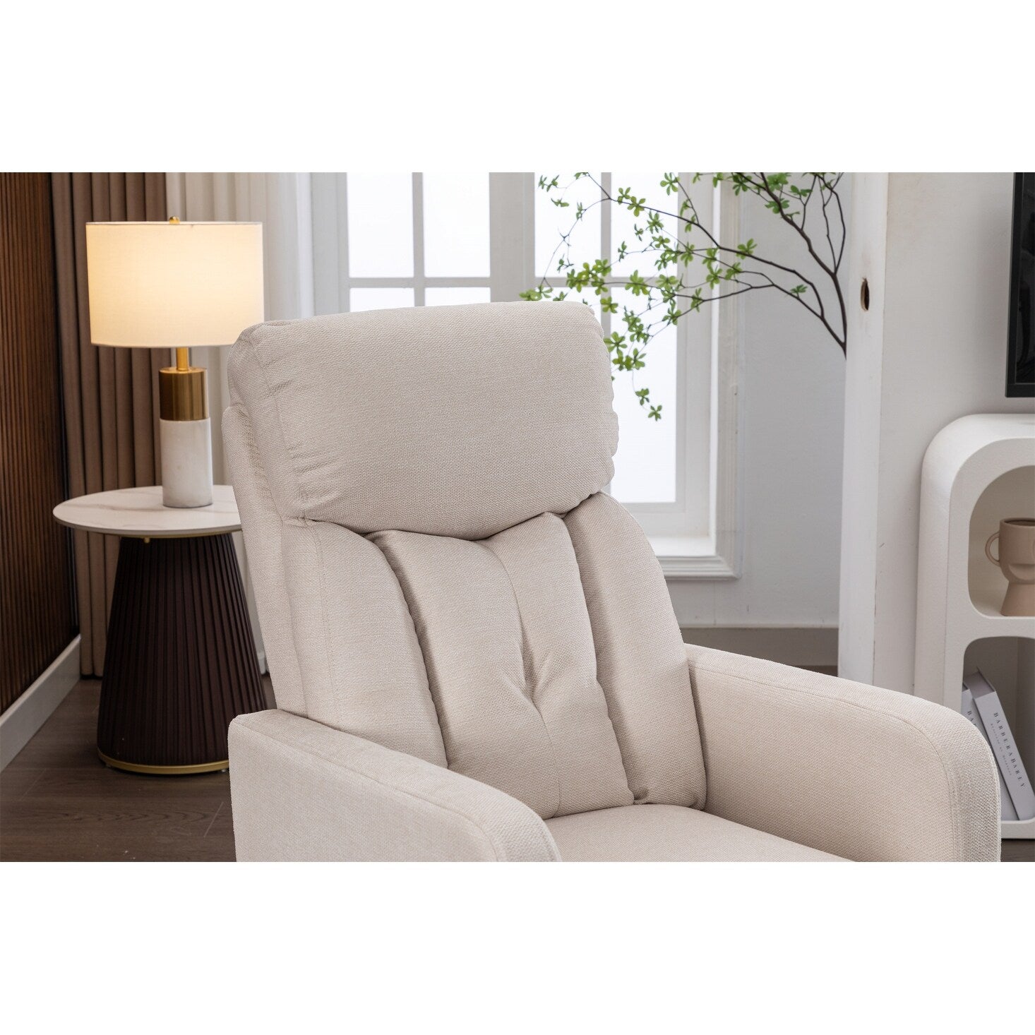 Fauteuil à bascule pivotant en tissu Gilder Chair