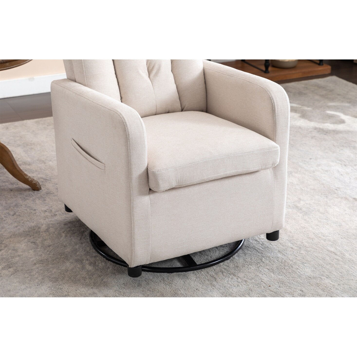 Fauteuil à bascule pivotant en tissu Gilder Chair