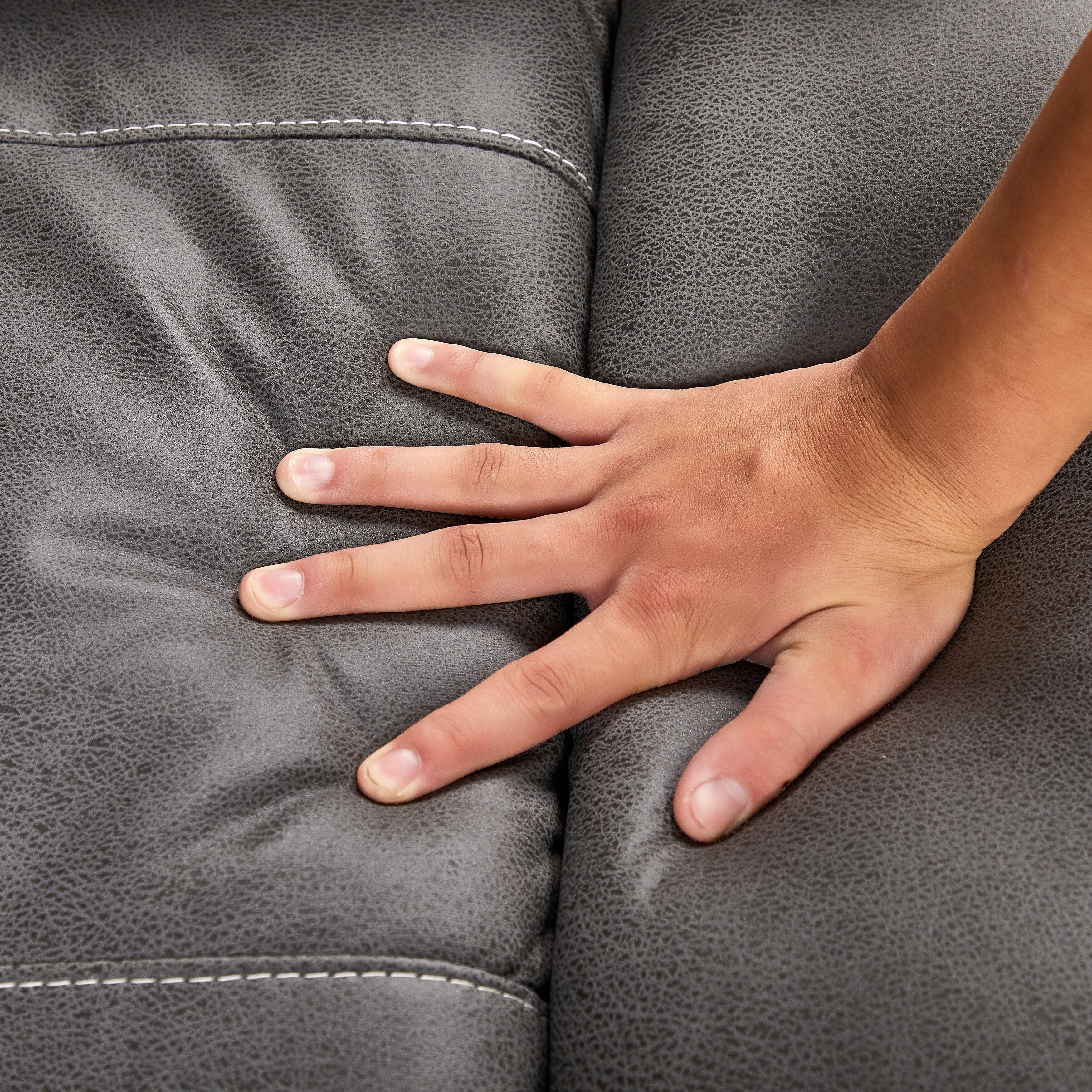 Fauteuil inclinable pivotant à 240 degrés et à bascule Christopher Knight Home Motor