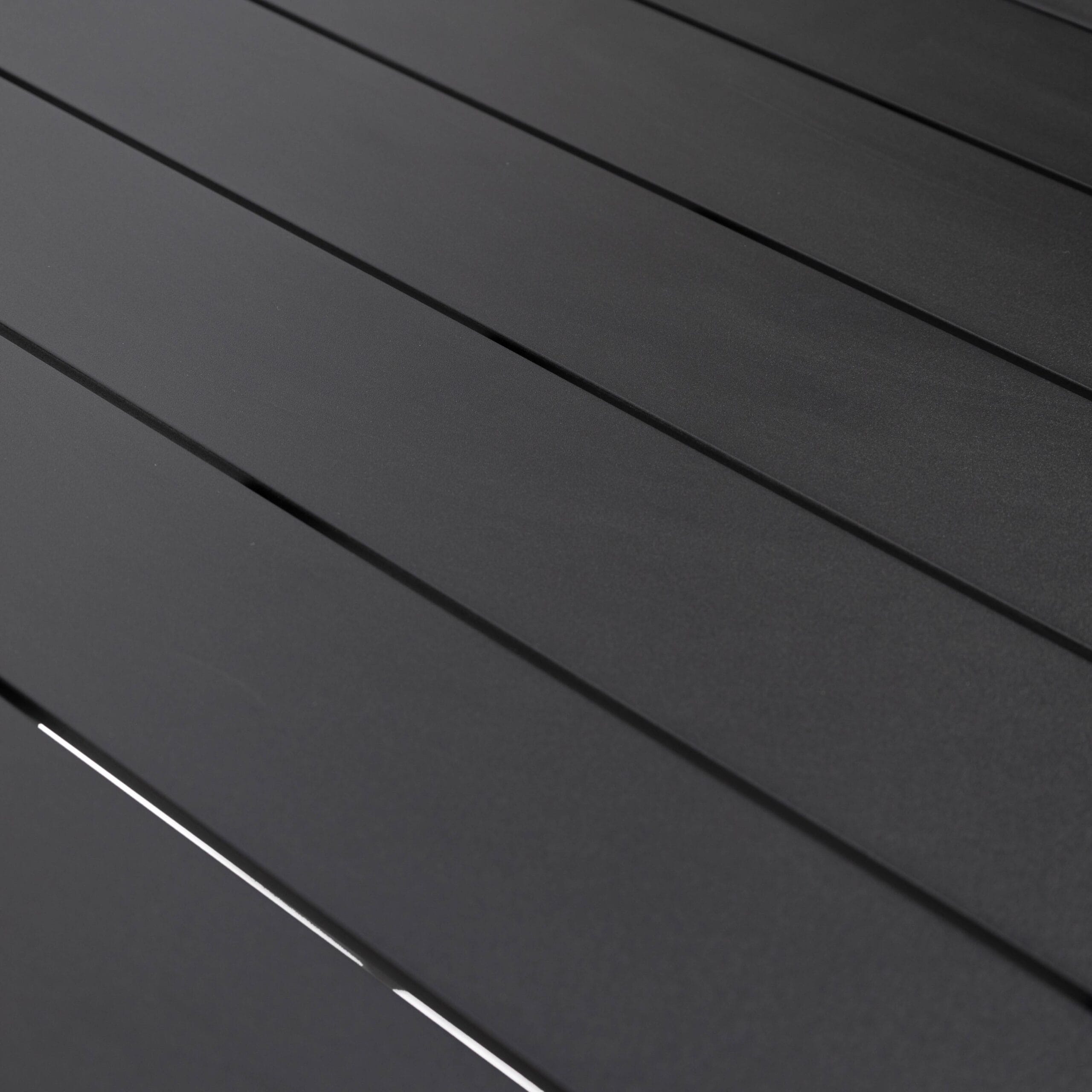 Ensemble de salle à manger d'extérieur 9 pièces en aluminium noir, série Chelsea par LeisureMod