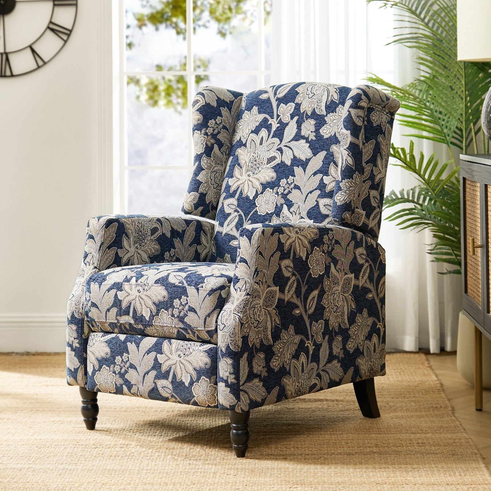 Fauteuil inclinable manuel Damaris de style Mid-Century Modern avec dossier à oreilles par HULALA HOME