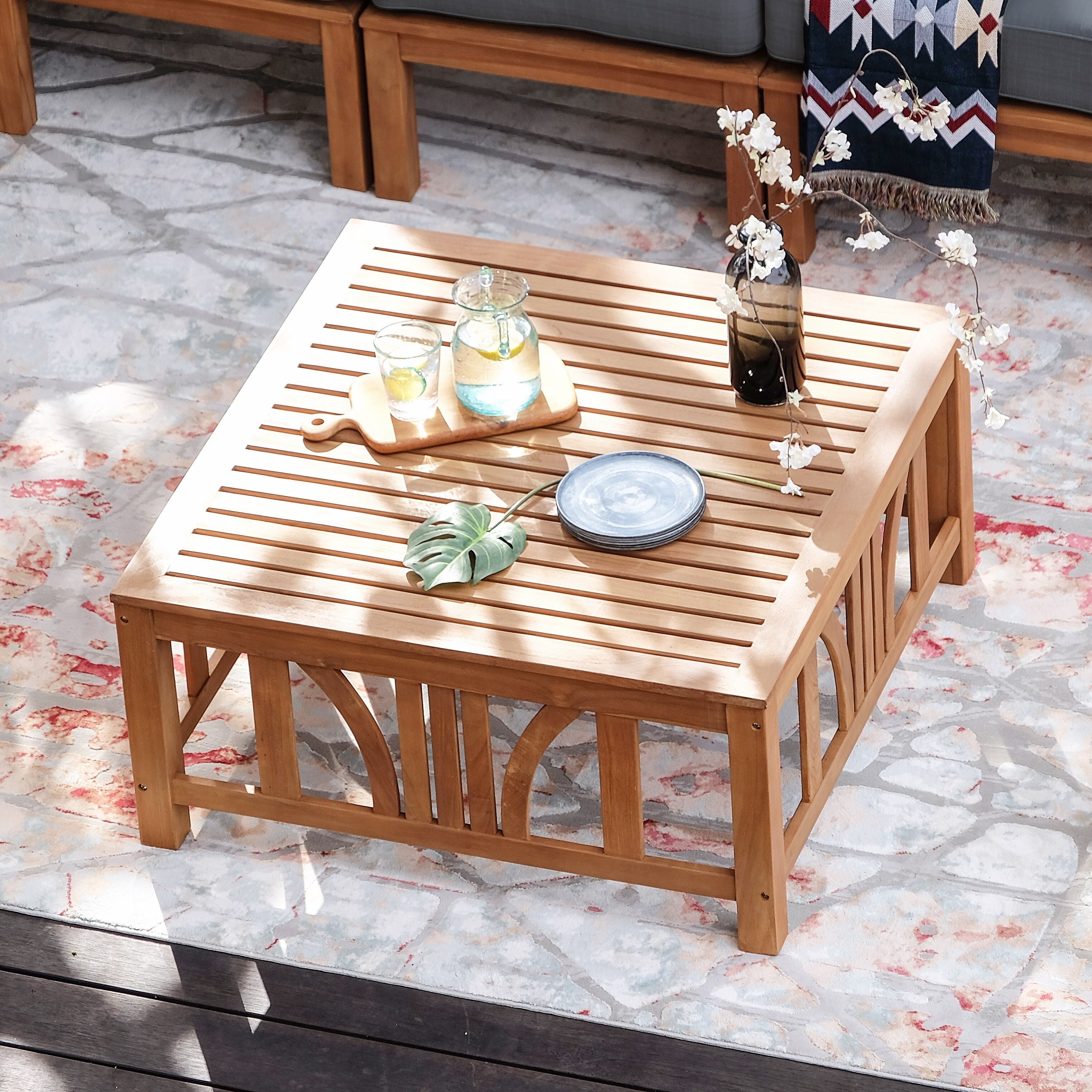 Ensemble de salon de jardin 8 pièces en teck Cambridge Casual Lowell avec coussin