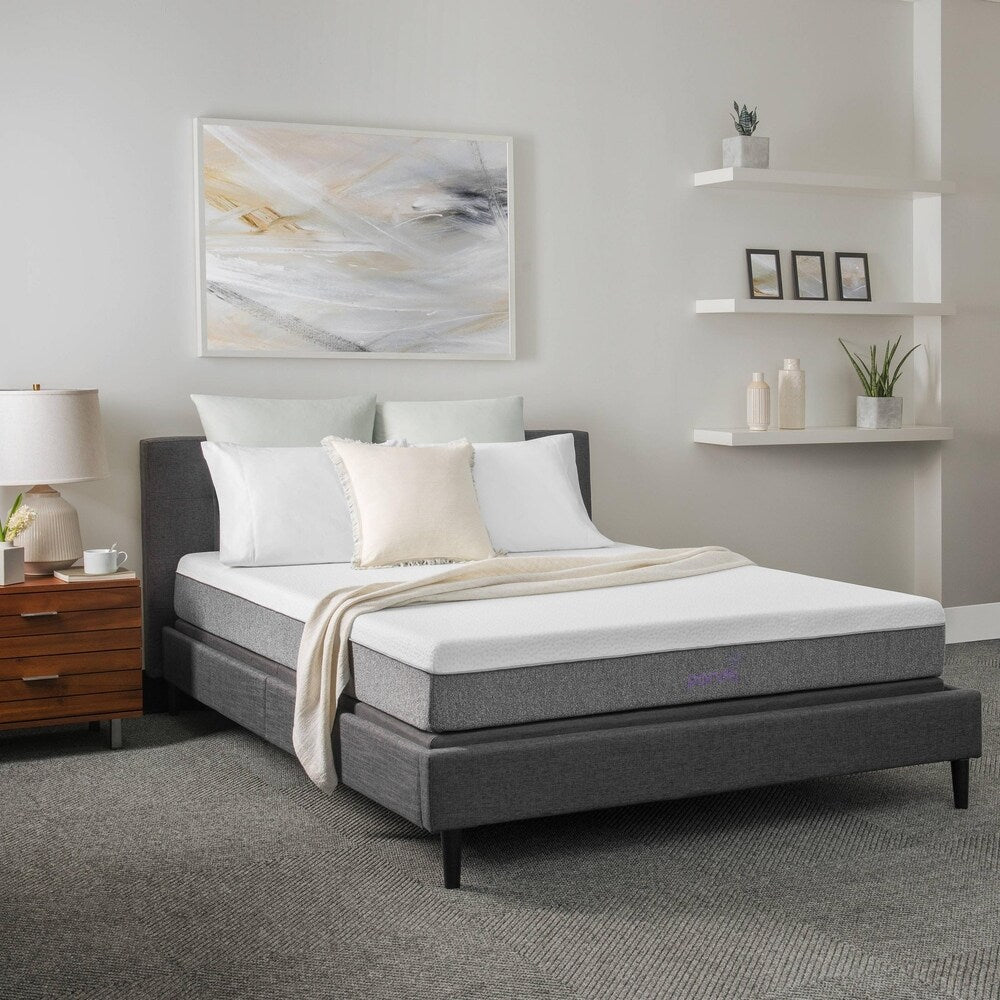 Matelas en mousse à mémoire de forme infusé de gel Solace Sleep de 8 pouces