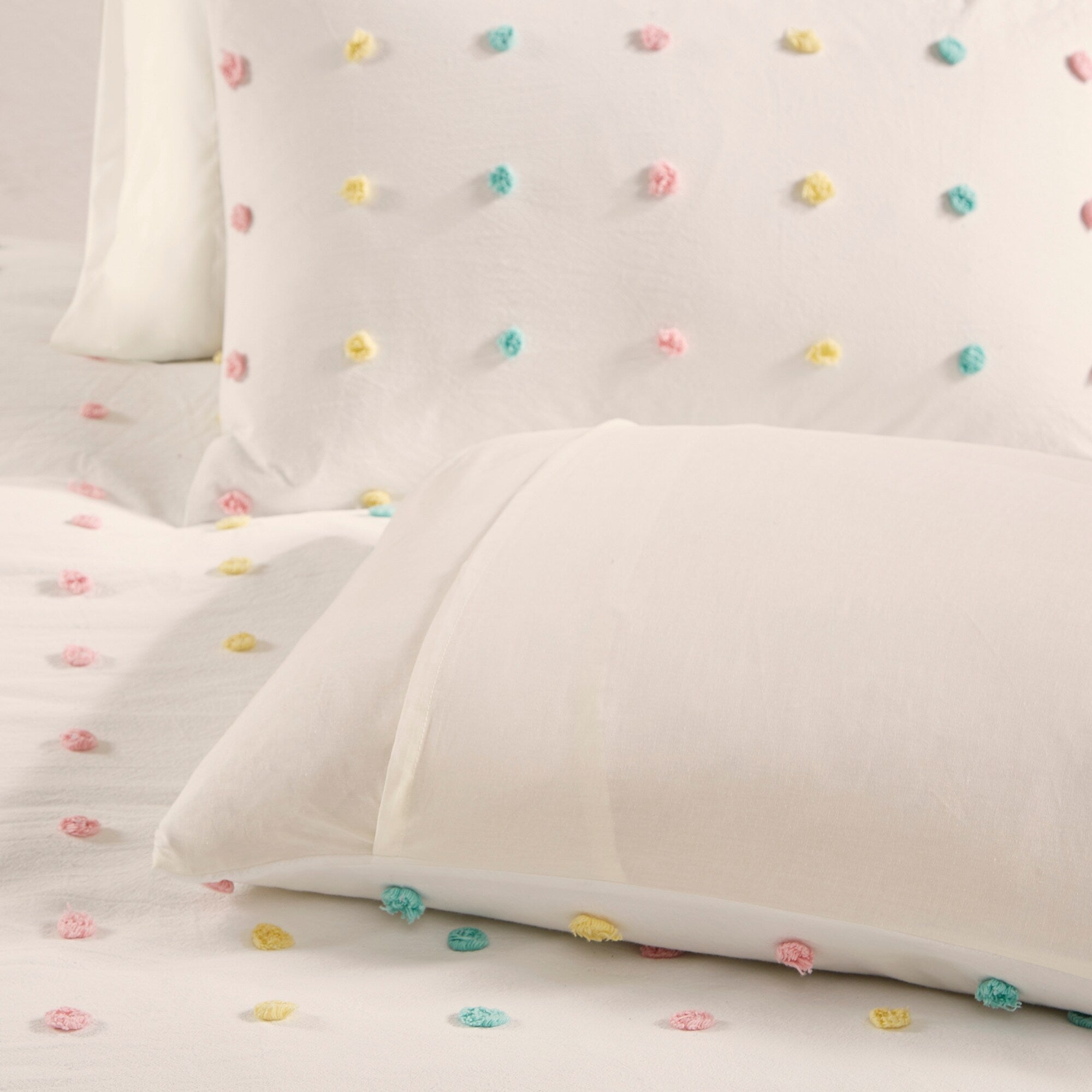 Parure de couette Ensley en coton jacquard à pompons par Intelligent Design Kids