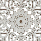 Décoration murale ronde en bois blanc vieilli avec mandala floral (31,5 po)